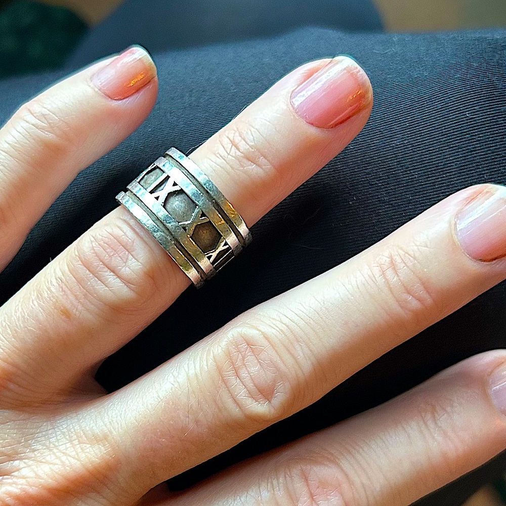 Tiffany Atlas Ring, 1995, 925 Sterling, Size 5.5